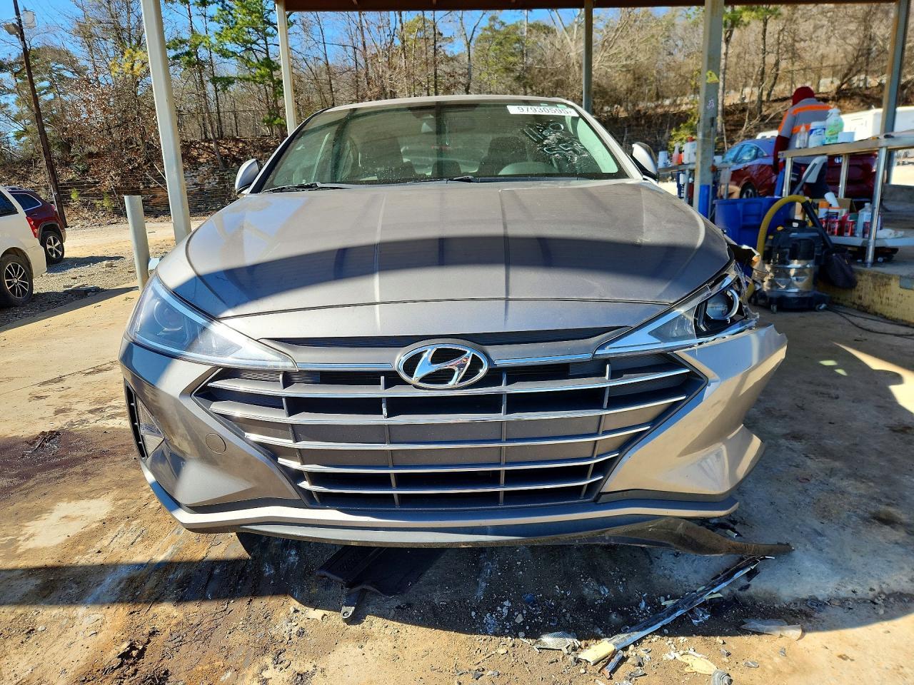 2020 Hyundai Elantra Se - Фото 5