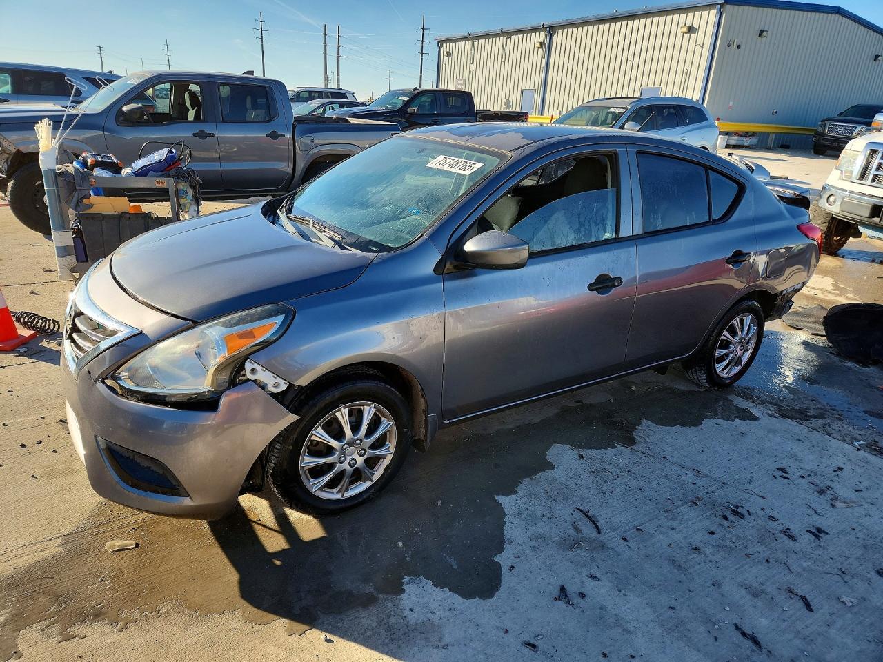2018 Nissan Versa S Plus