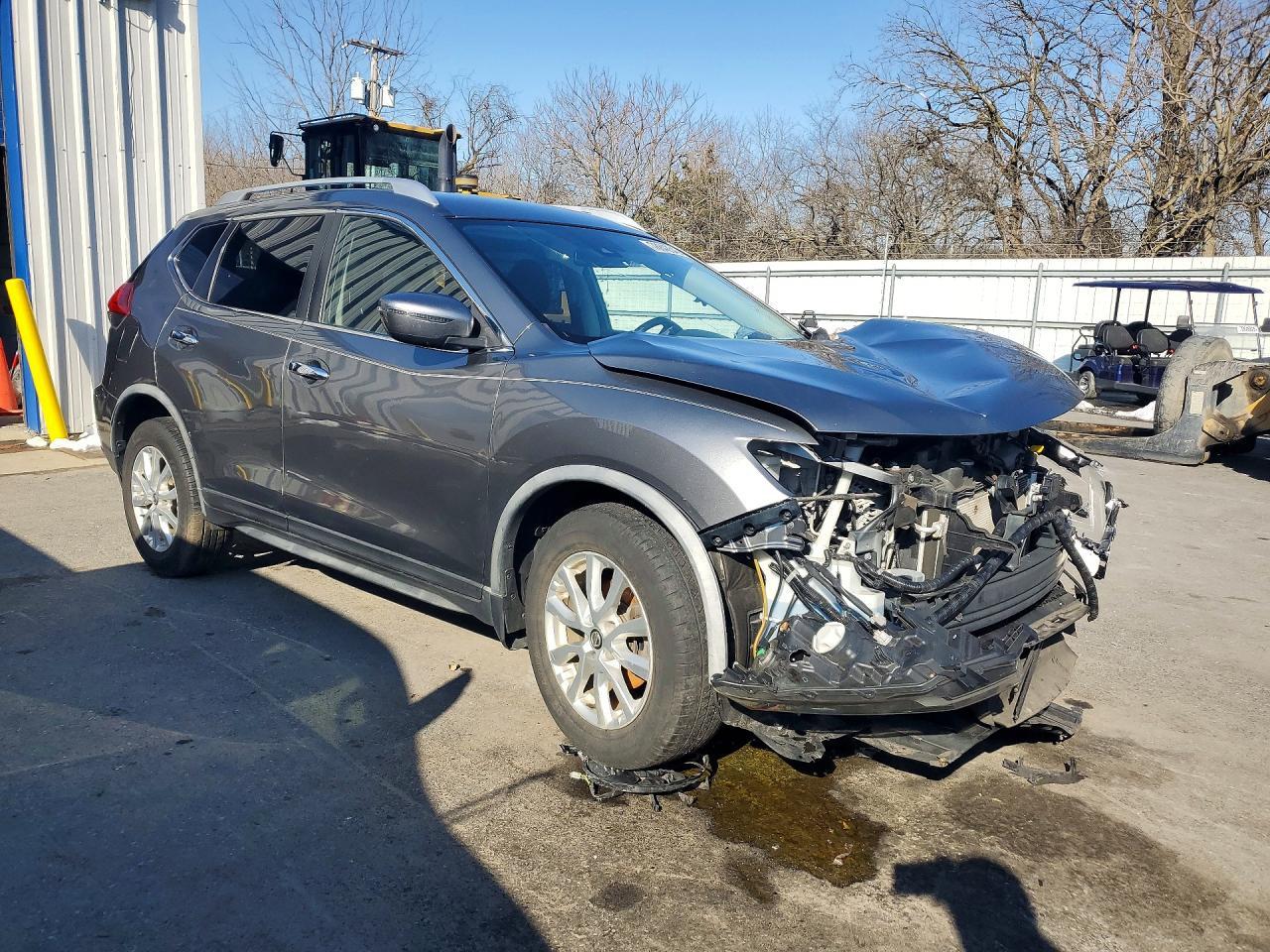 2020 Nissan Rogue Sv - Фото 4
