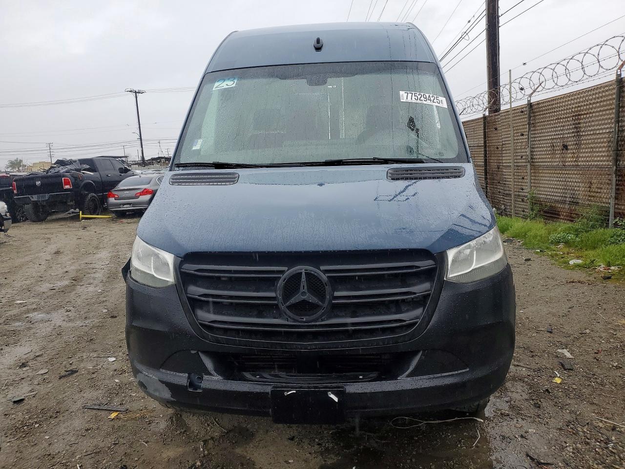 2019 Mercedes Benz Sprinter 2500 Delivery Van - Image 5