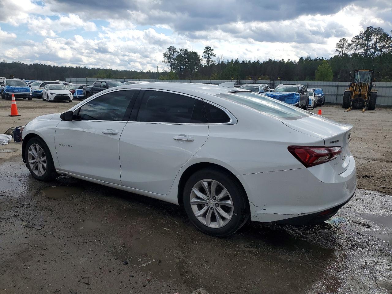 2021 Chevrolet Malibu Lt - Image 2