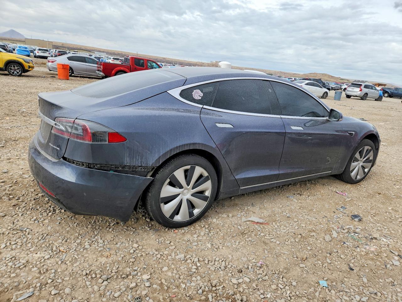 2020 Tesla Model S - Image 3