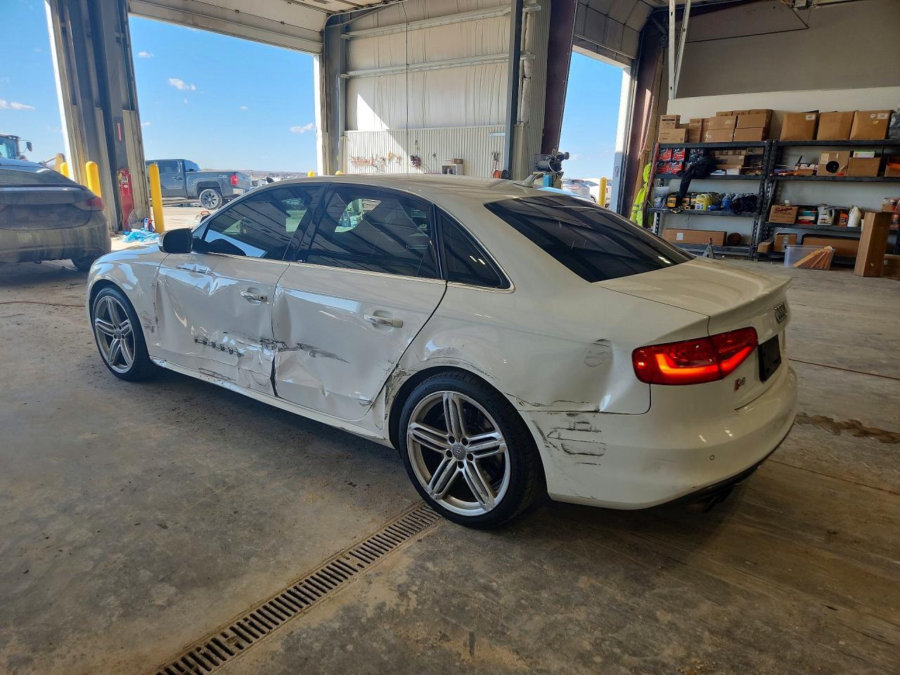 2014 Audi S4 Premium Plus - Image 2