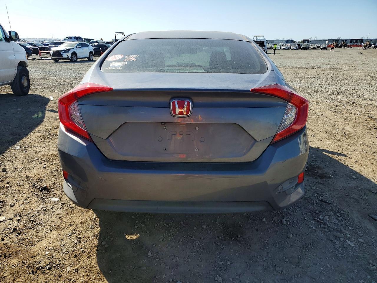 2018 Honda Civic Lx - Фото 6