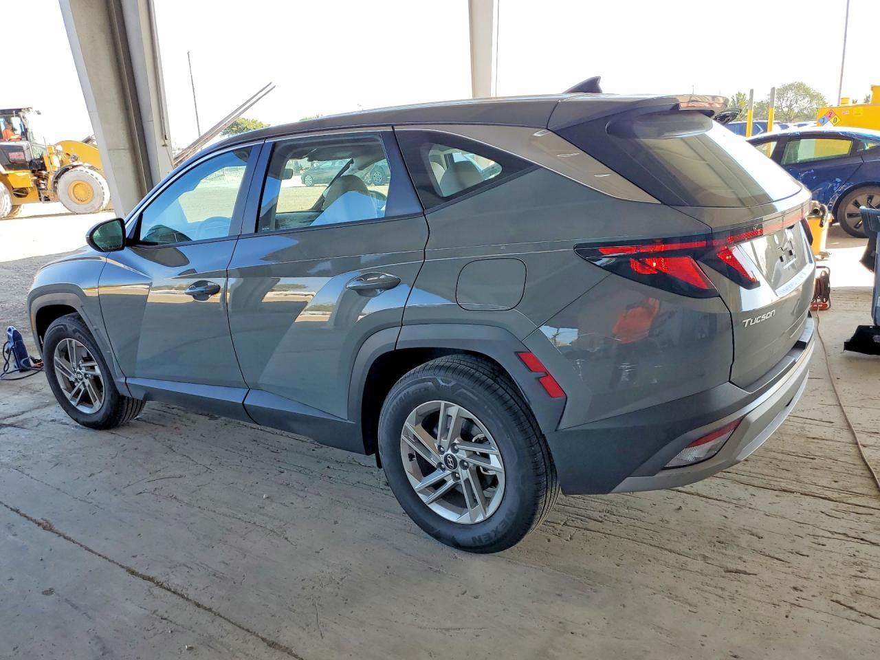 2026 Hyundai Tucson Se - Image 2