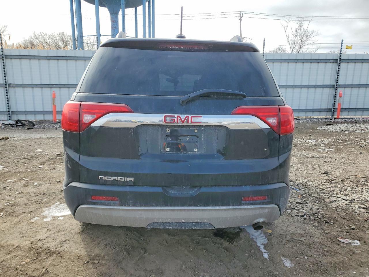 2017 GMC Acadia Sle - Image 6