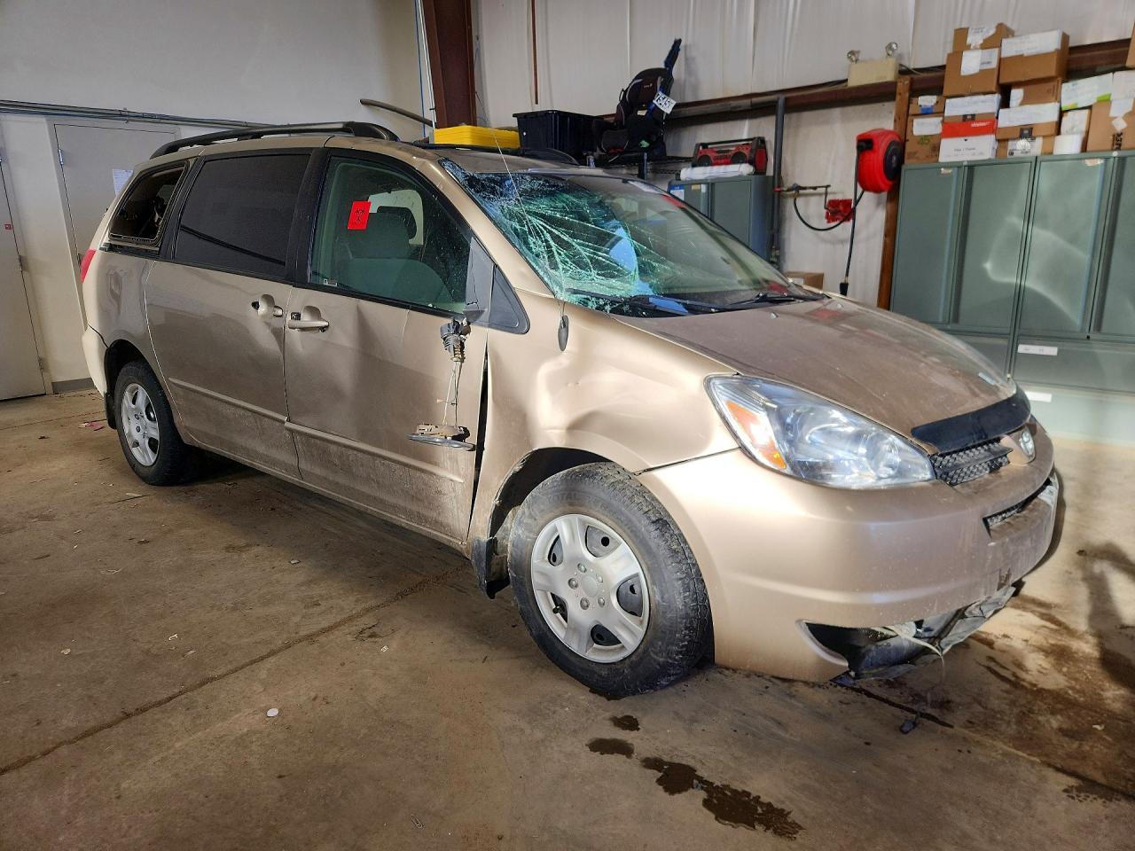2004 Toyota Sienna Ce - Фото 4