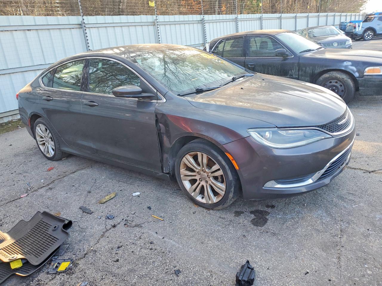 2015 Chrysler 200 - Фото 4