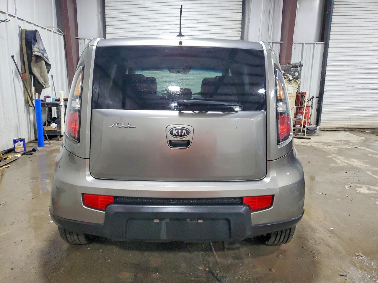2011 Kia Soul + - Фото 6