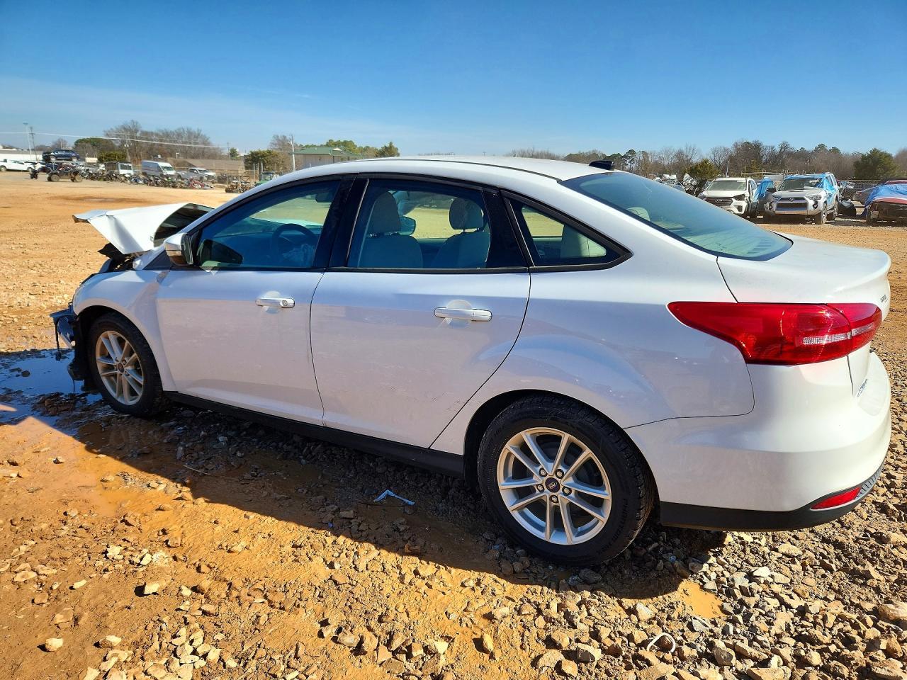 2016 Ford Focus Se - Фото 2