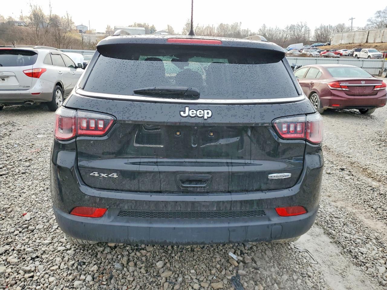 2020 Jeep Compass Latitude - Фото 6
