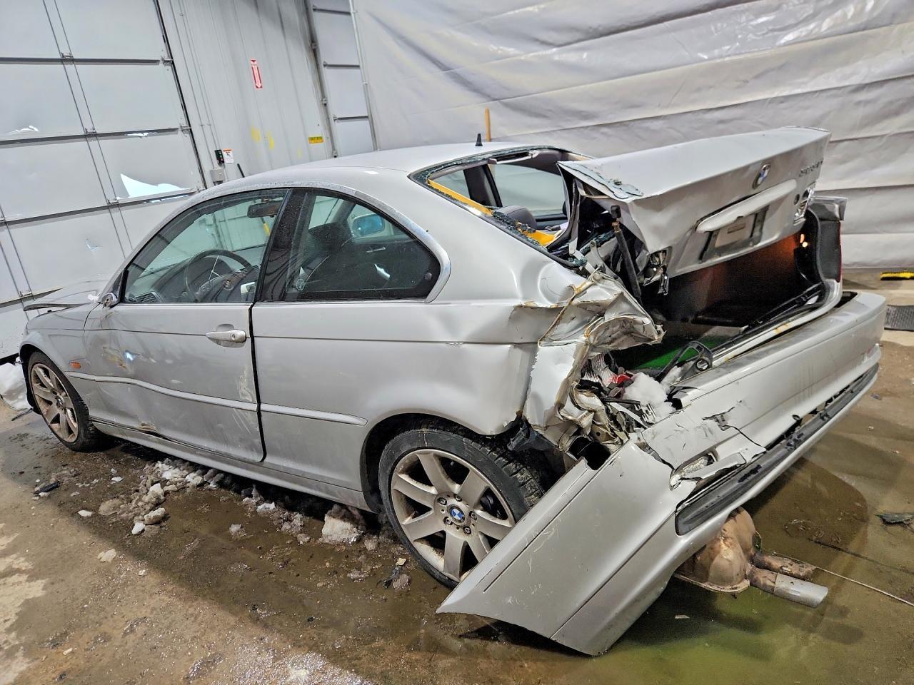 2000 BMW 323 Ci - Фото 2