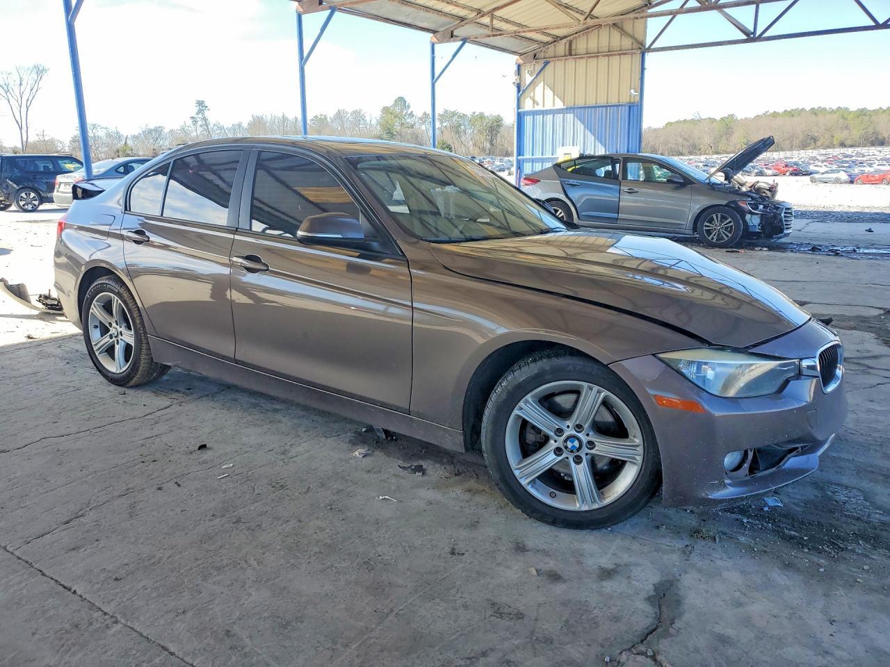 2014 BMW 328 I - Фото 4