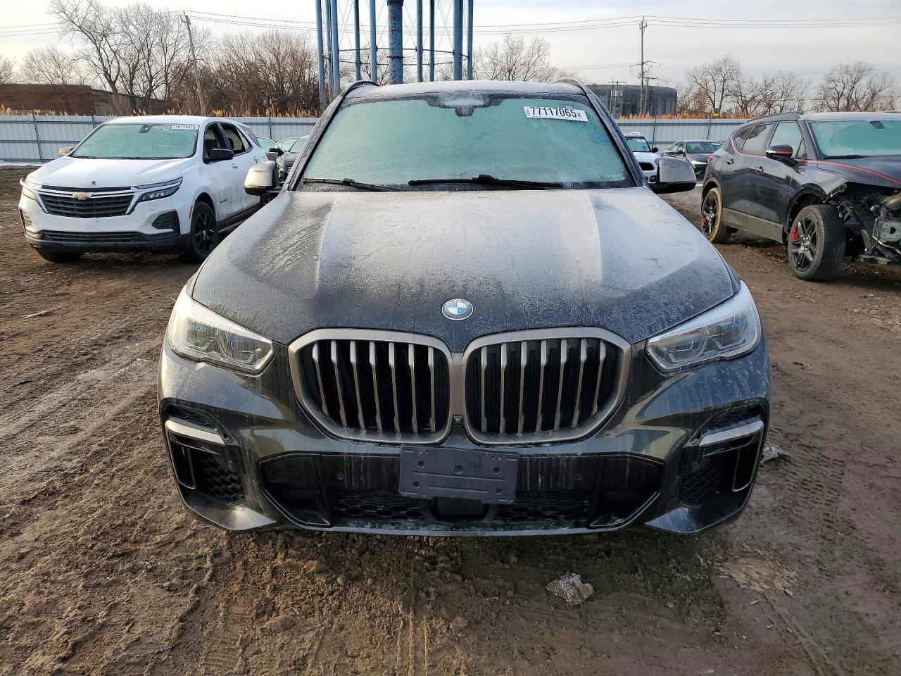 2023 BMW X5 M50I - Фото 5