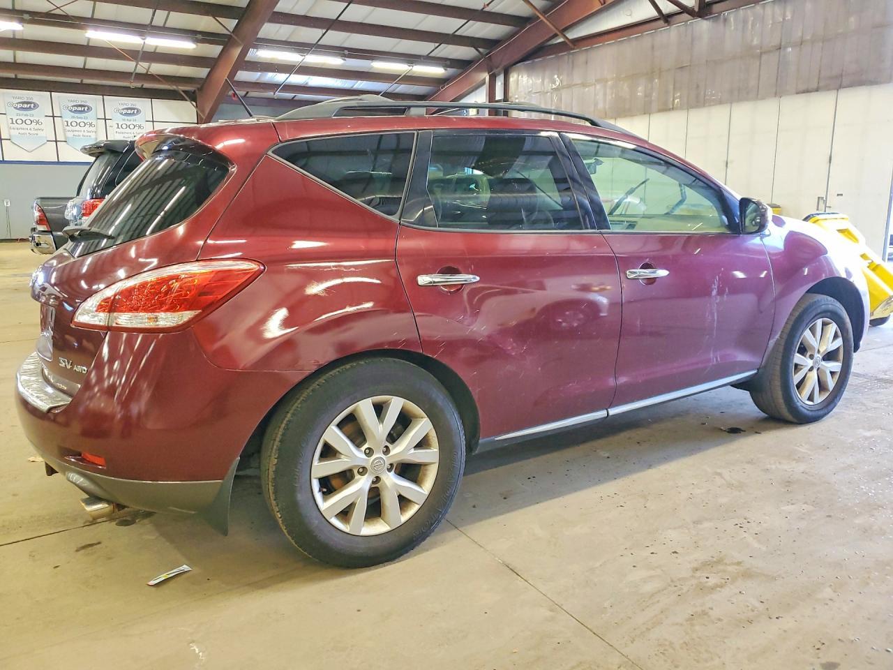 2011 Nissan Murano S - Фото 3