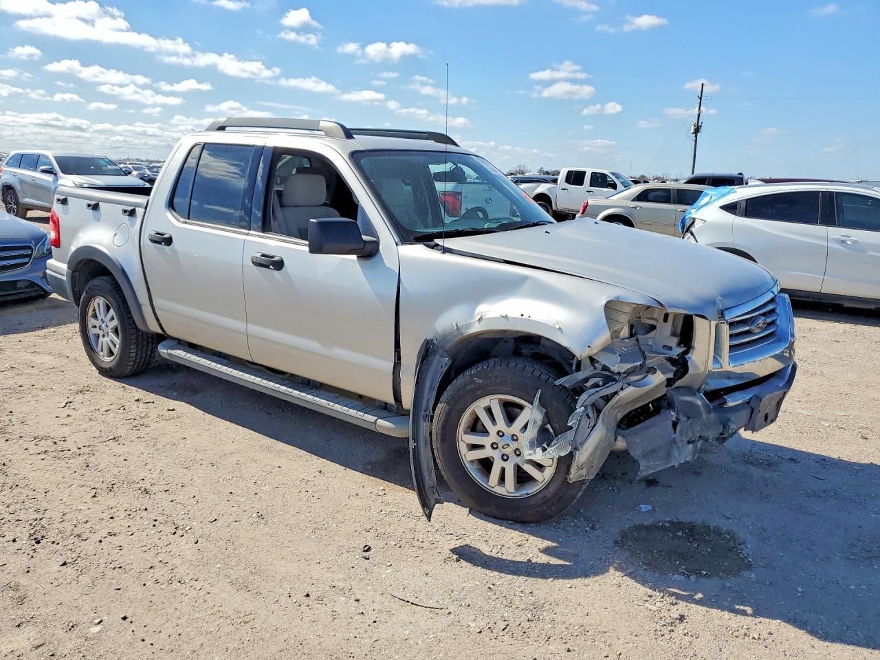 2007 Ford Explorer Sport Trac Xlt - Фото 4