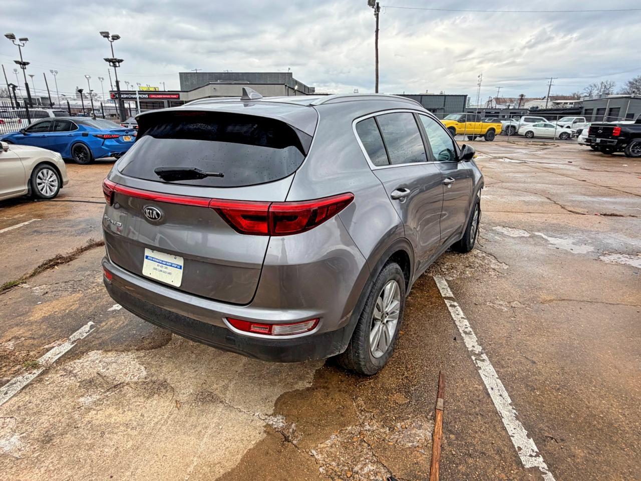 2017 Kia Sportage Lx - Фото 4