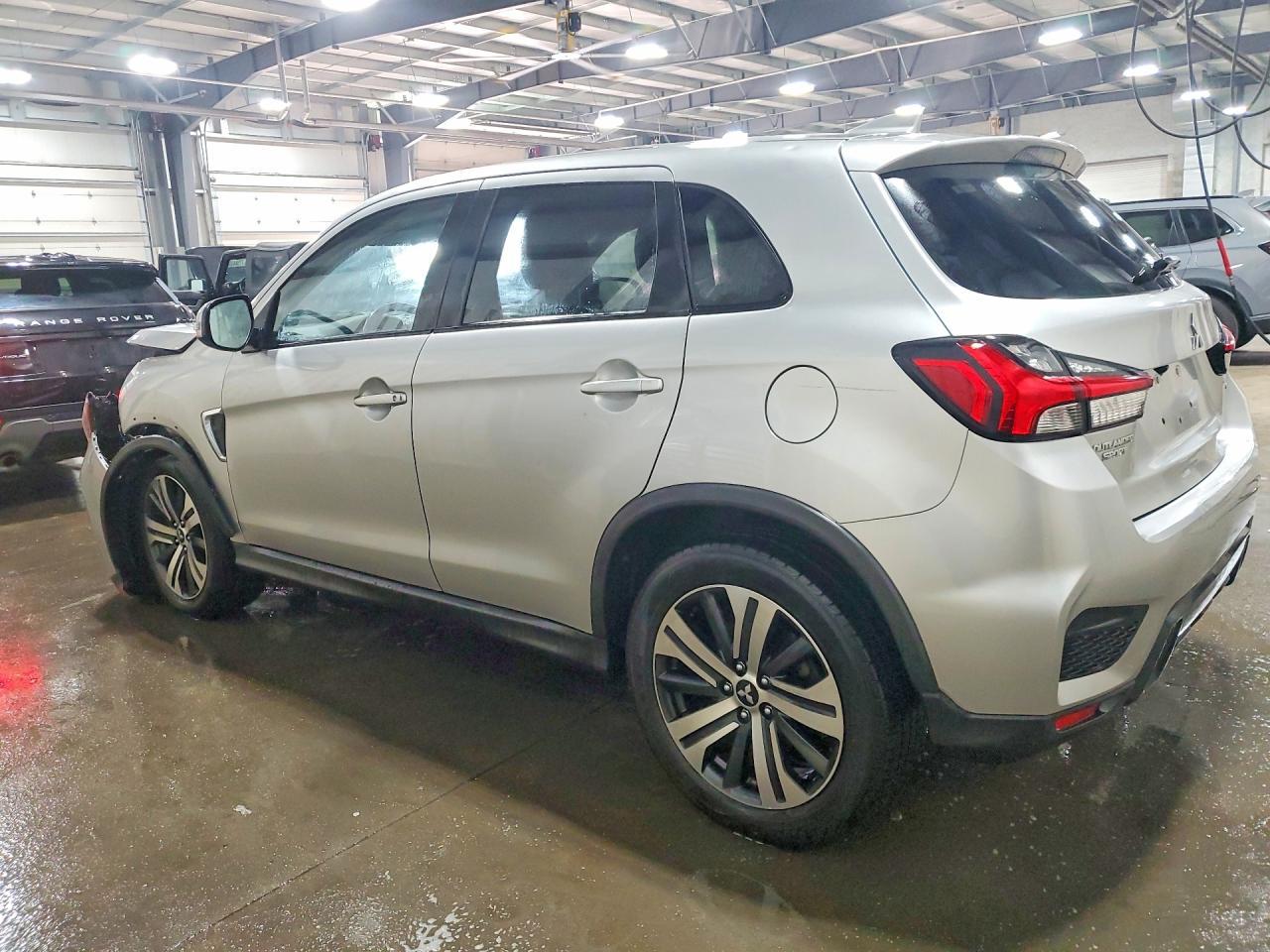 2020 Mitsubishi Outlander Sport Es - Image 2