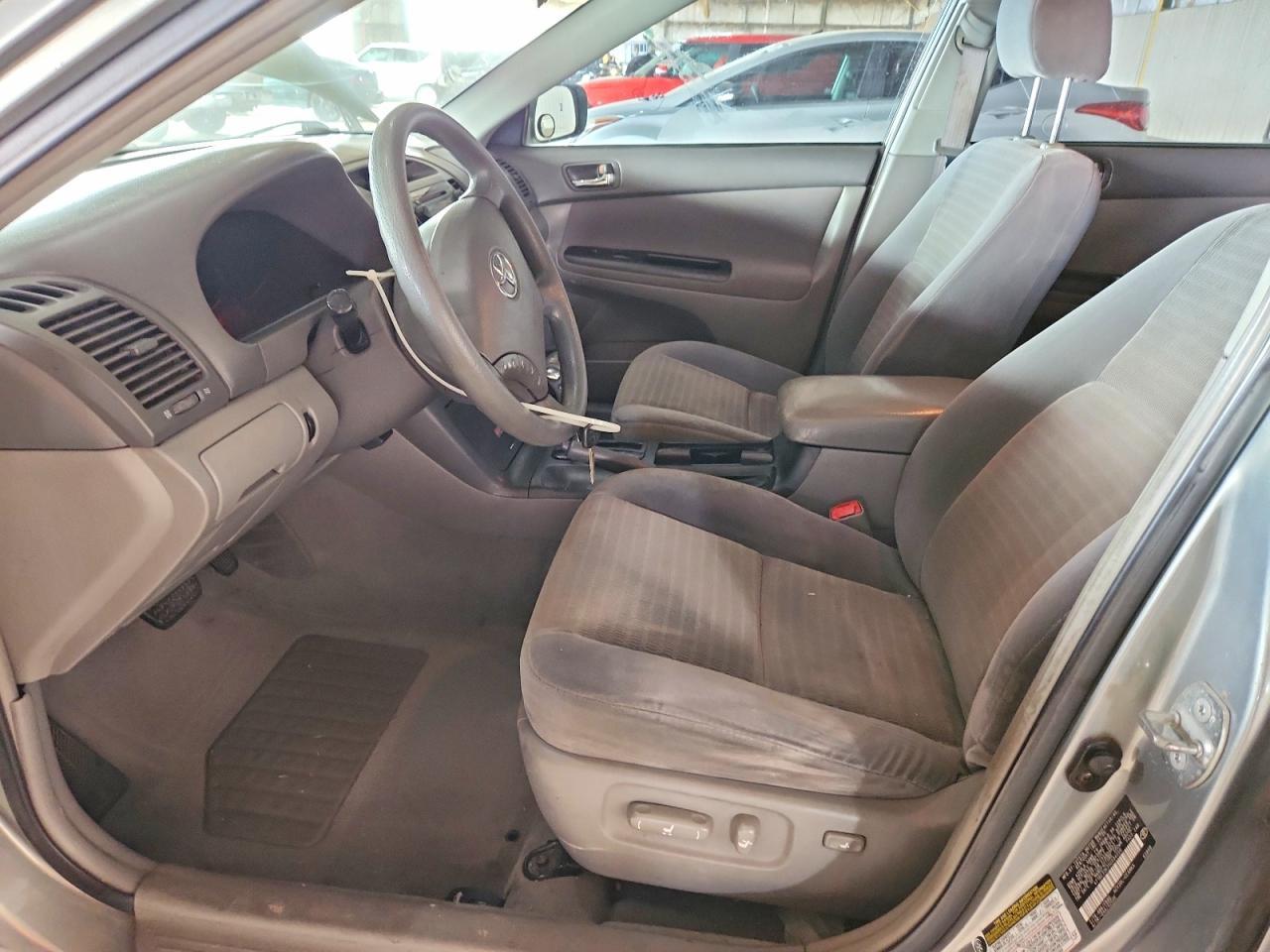 2005 Toyota Camry Le - Фото 7