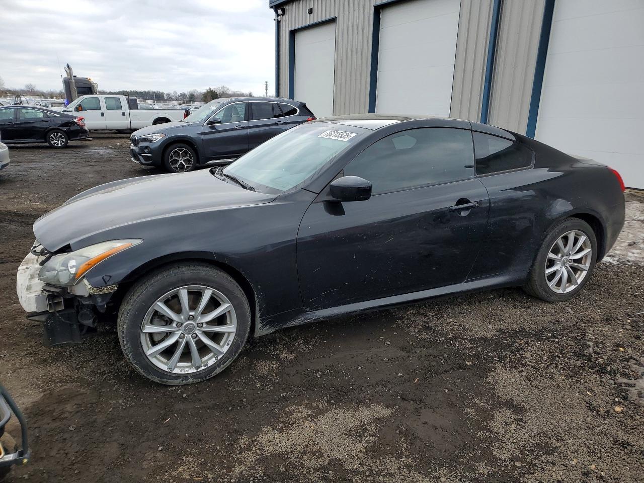 2012 Infiniti G37