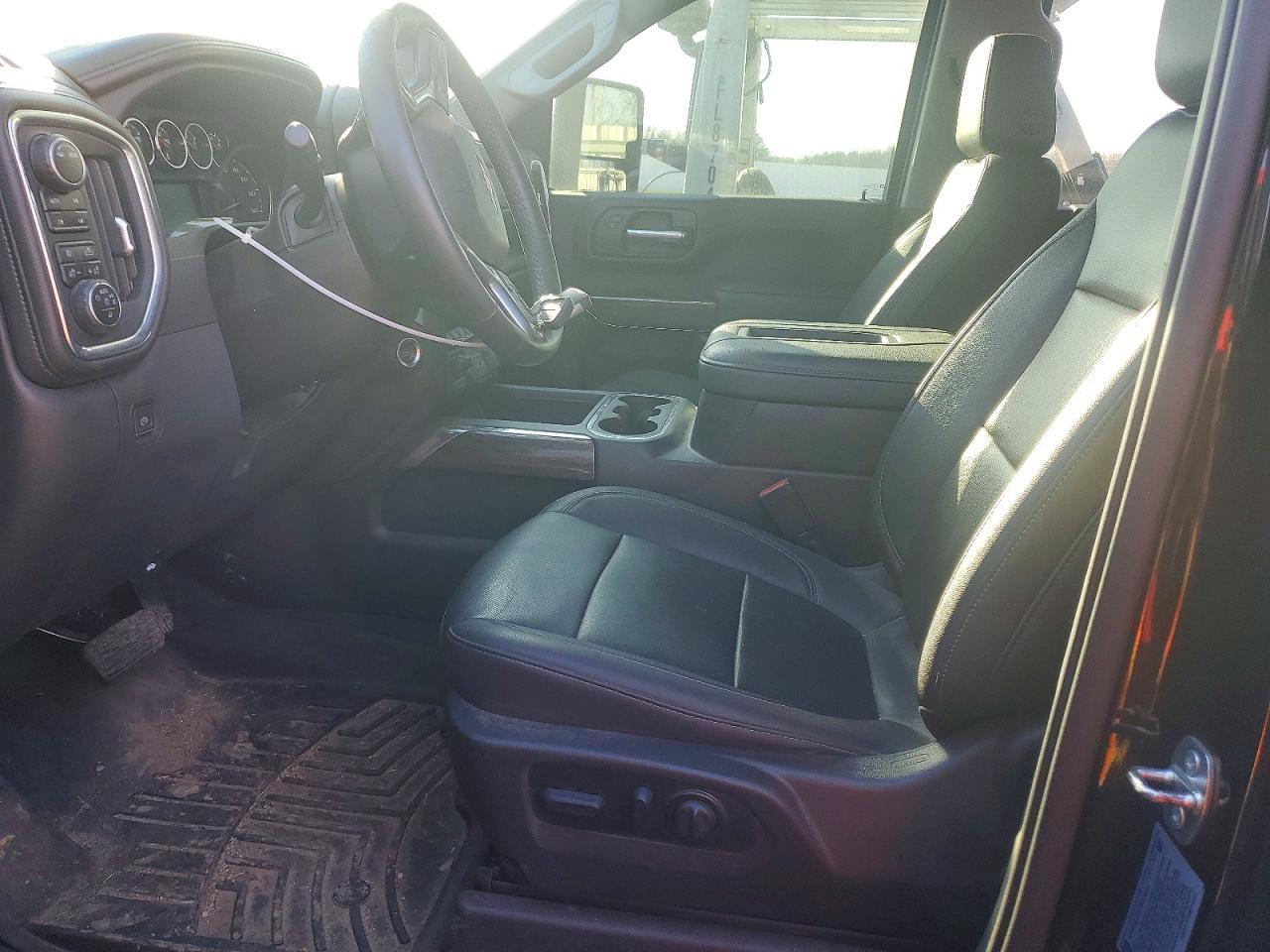2022 Chevrolet Silverado K3500 Ltz - Image 7