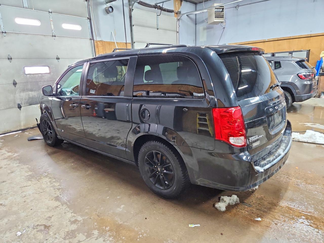2019 Dodge Grand Caravan Gt - Фото 2