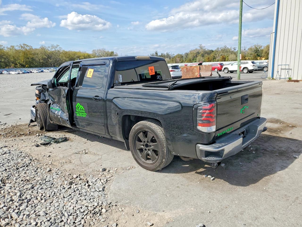 2015 Chevrolet Silverado K1500 Lt - Image 2