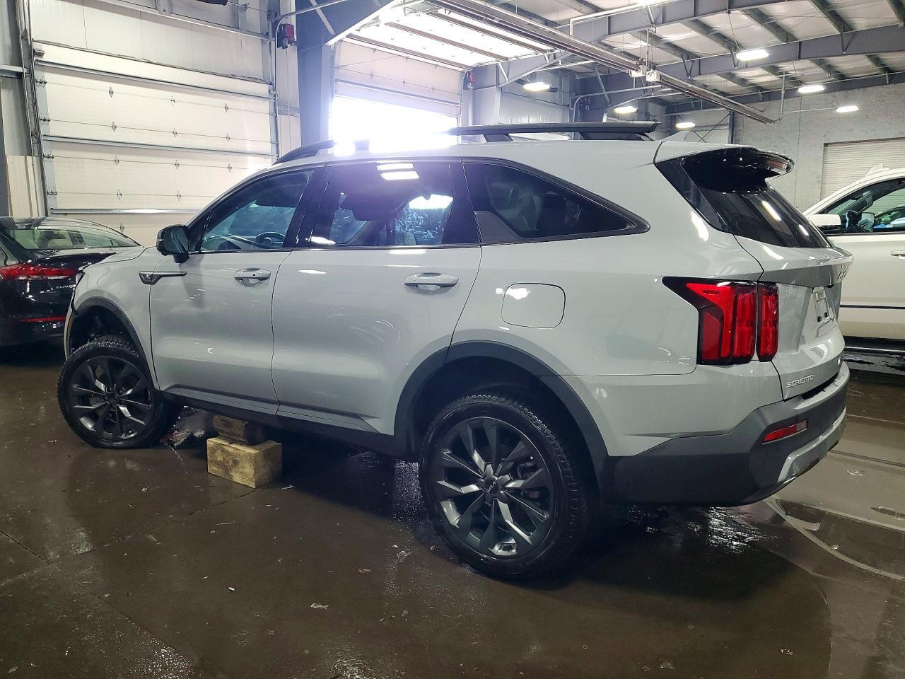 2023 Kia Sorento X-Line Sx Prestige - Фото 2