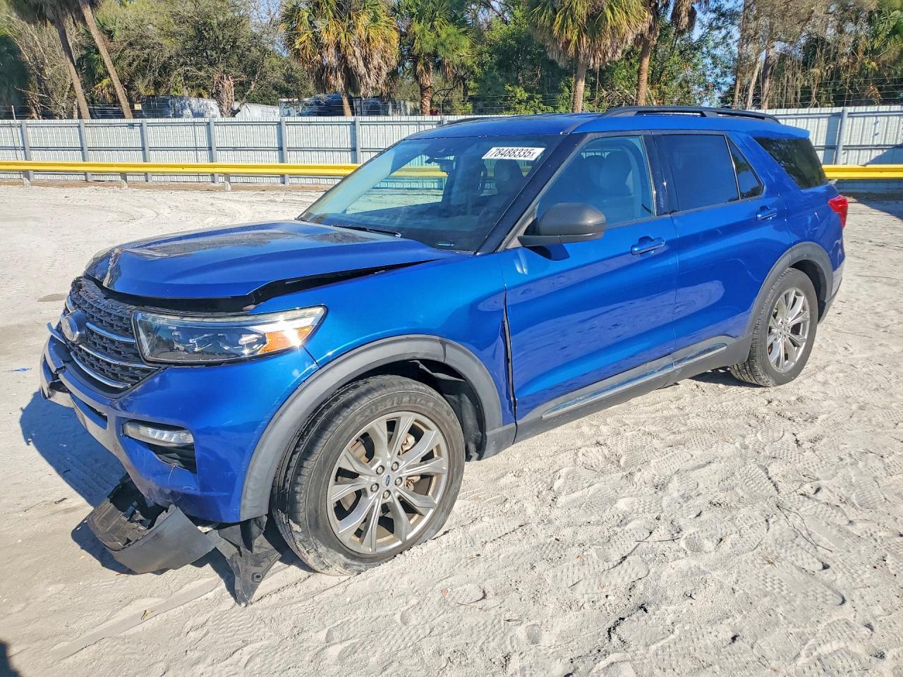2020 Ford Explorer Xlt