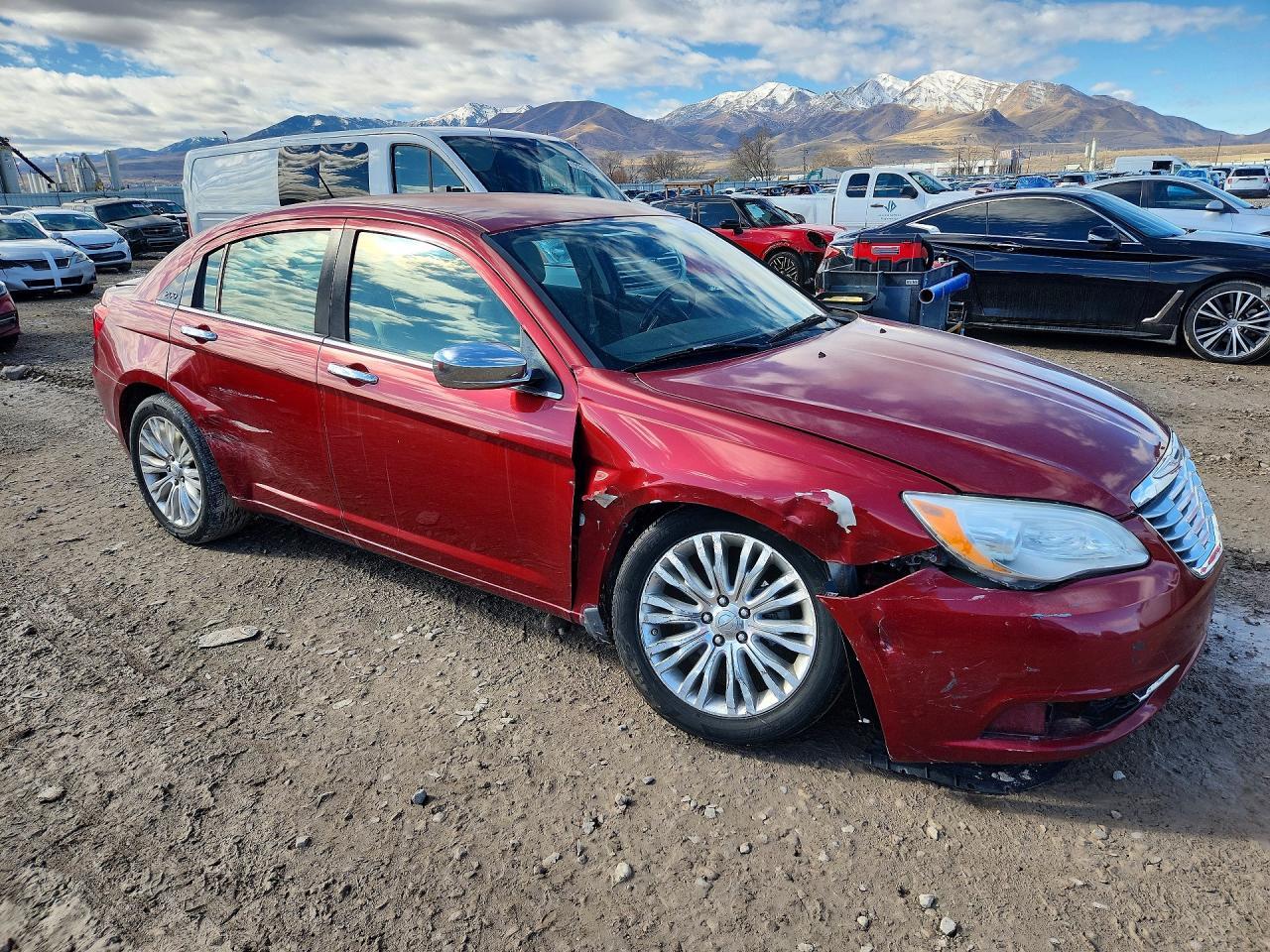 2013 Chrysler 200 Limited - Фото 4