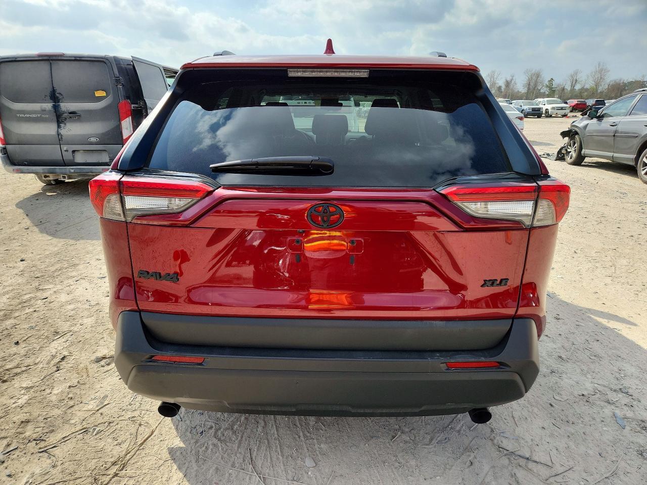 2024 Toyota Rav4 Xle - Image 6