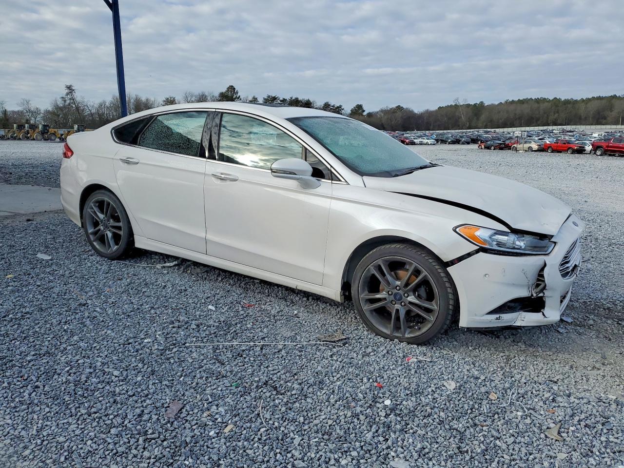2015 Ford Fusion Titanium - Image 4