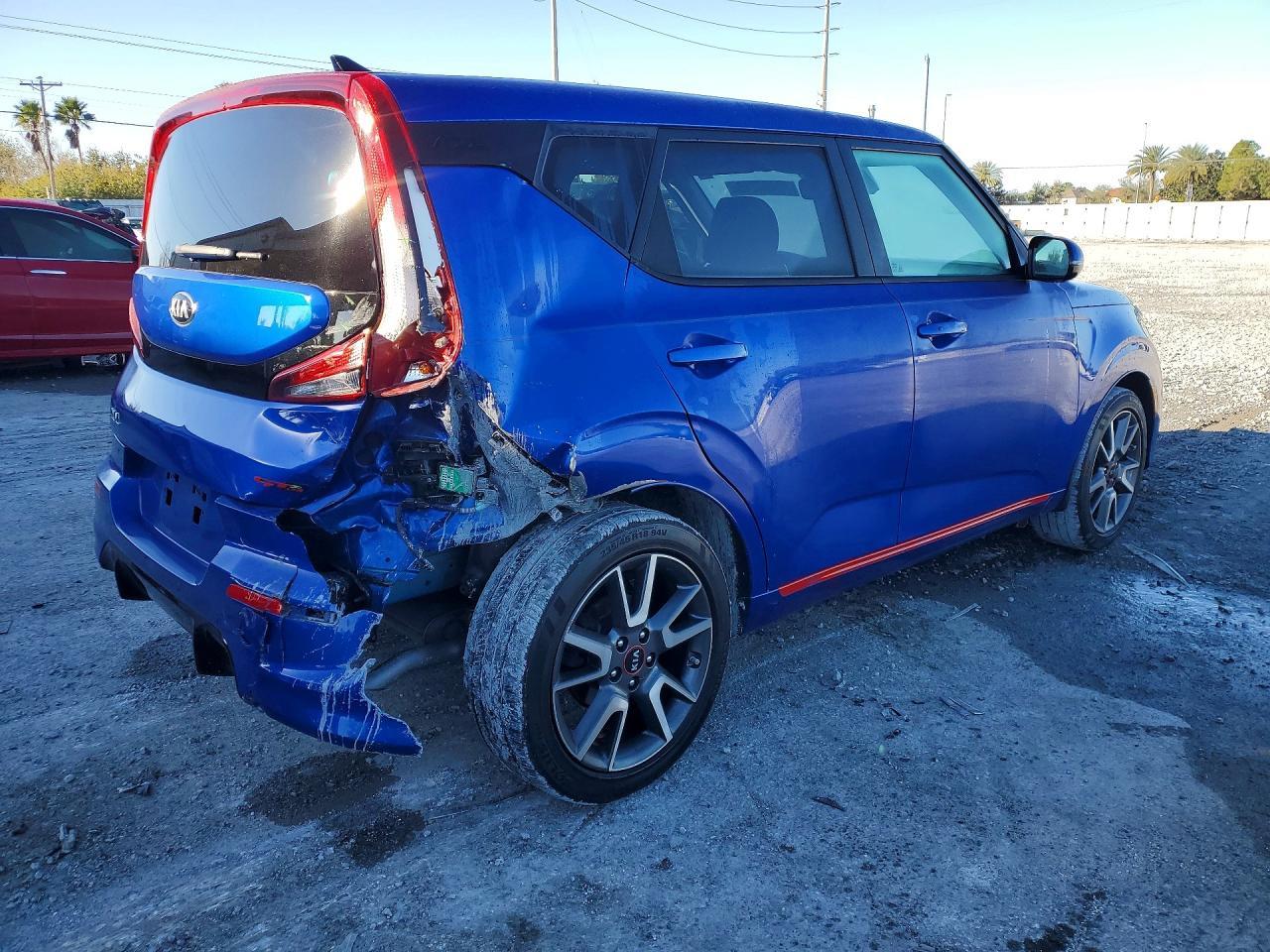 2020 Kia Soul Gt Line - Фото 3