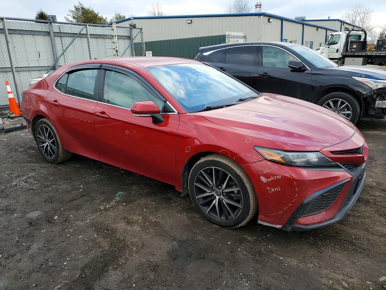 2022 Toyota Camry Se - Фото 4