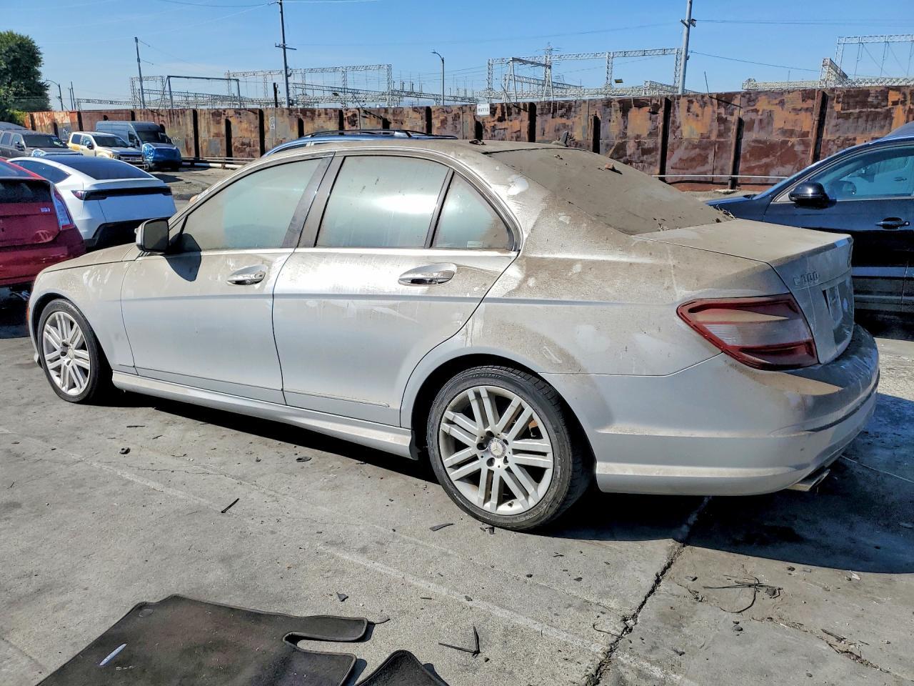 2008 Mercedes-Benz C-Class - Image 2