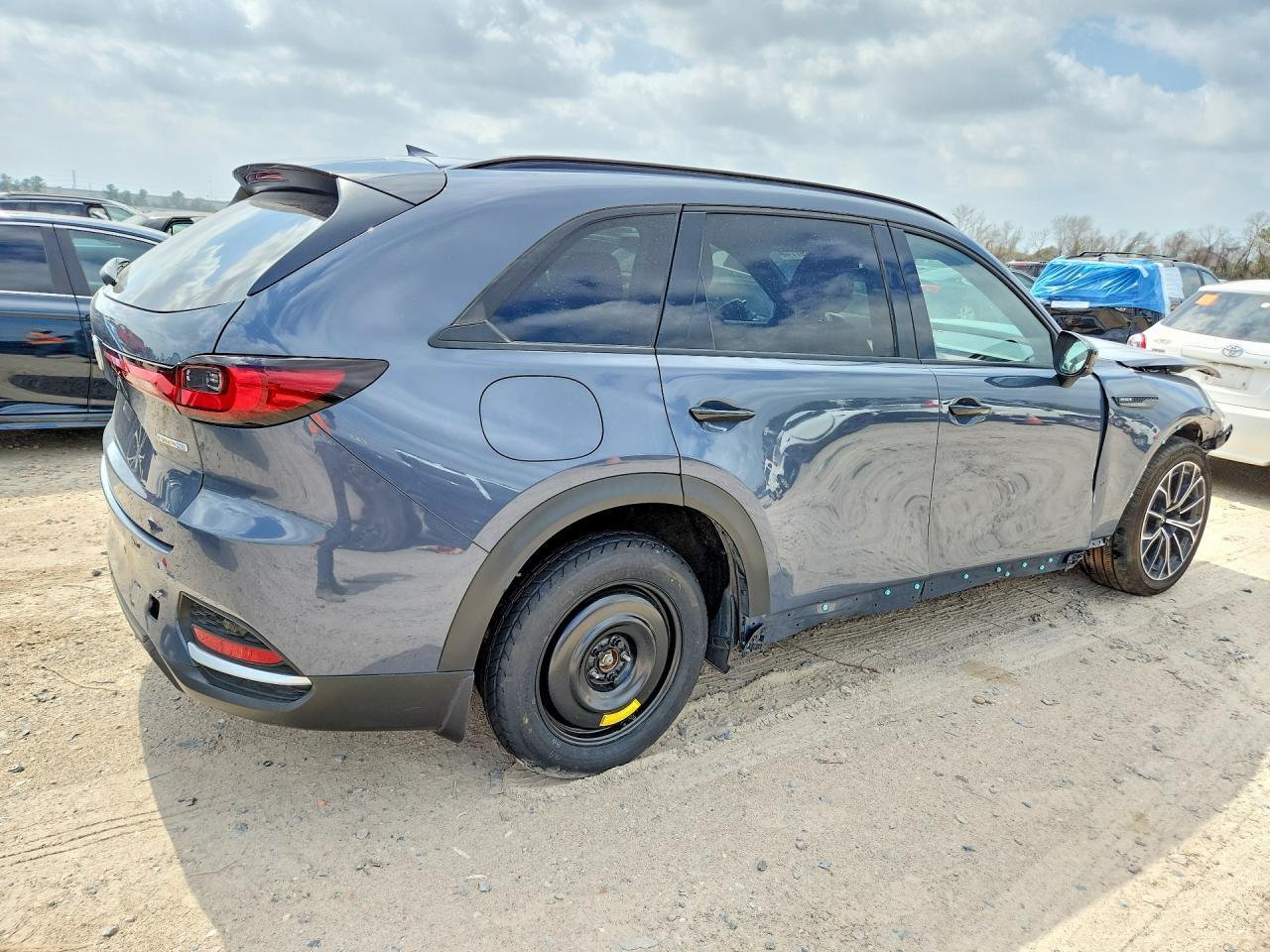 2025 Mazda Cx-70 Premium Plus - Image 3