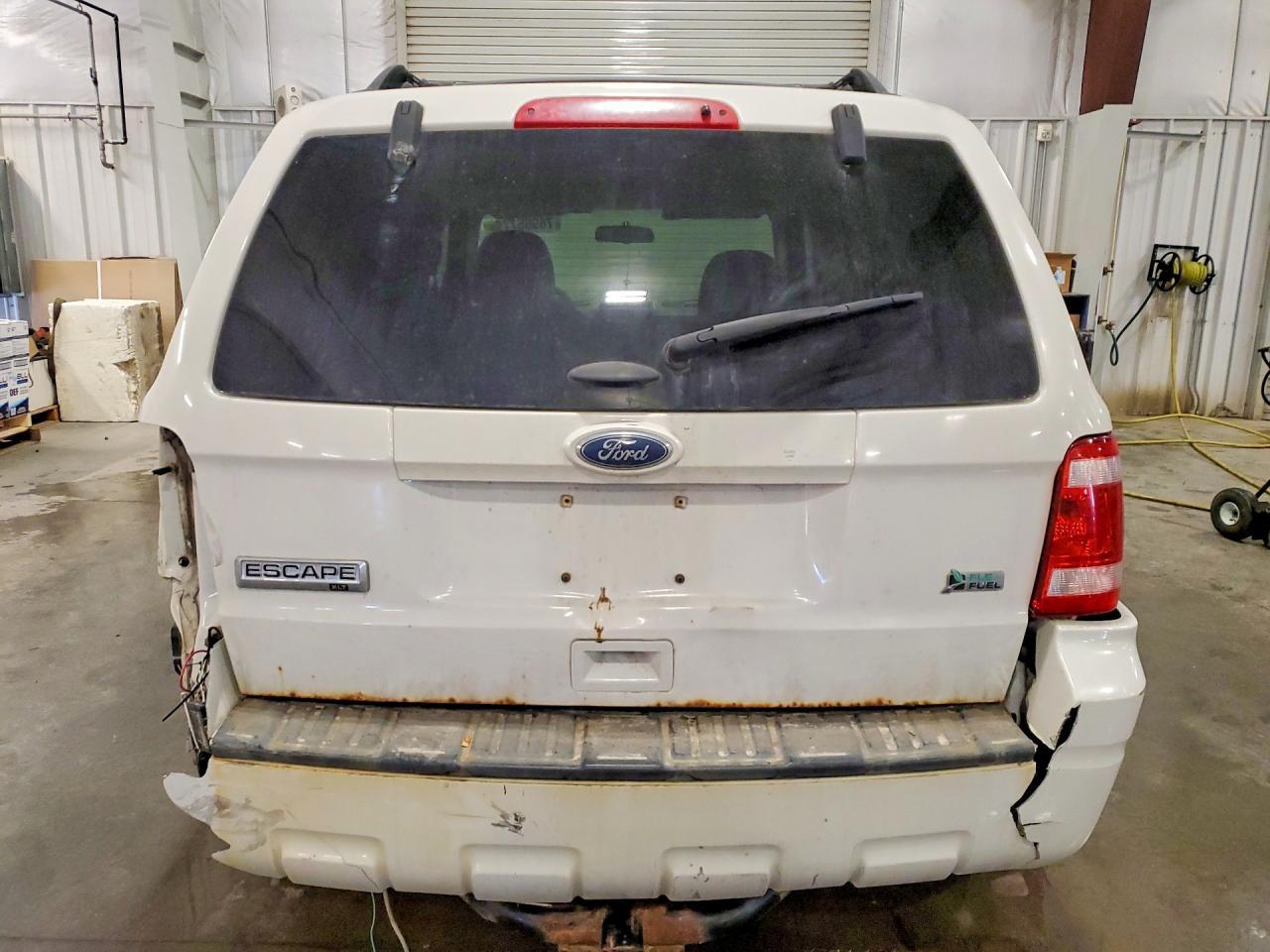 2011 Ford Escape Xlt - Image 6
