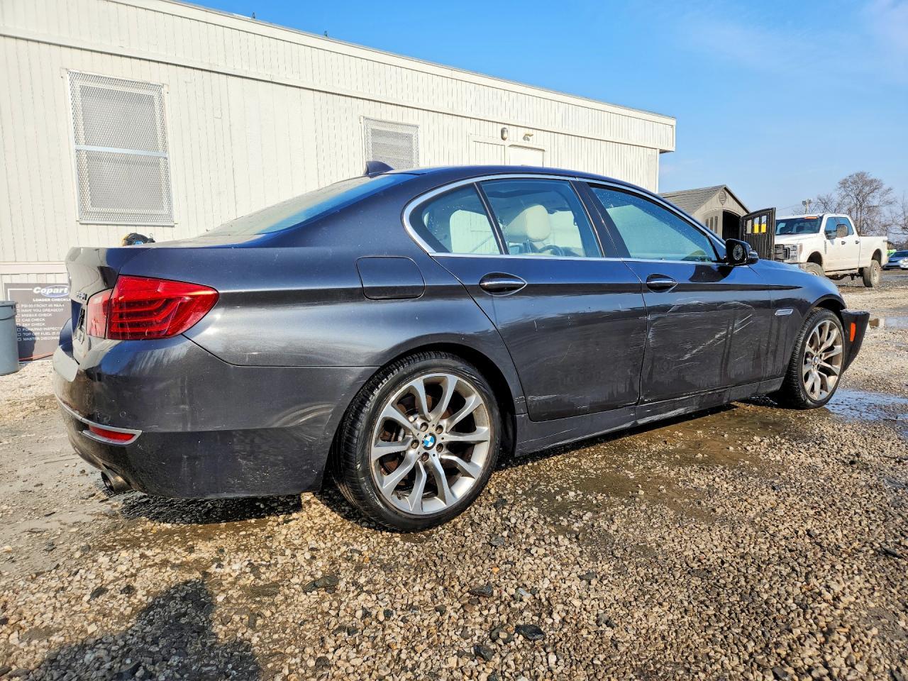 2014 BMW 535 Xi - Фото 3