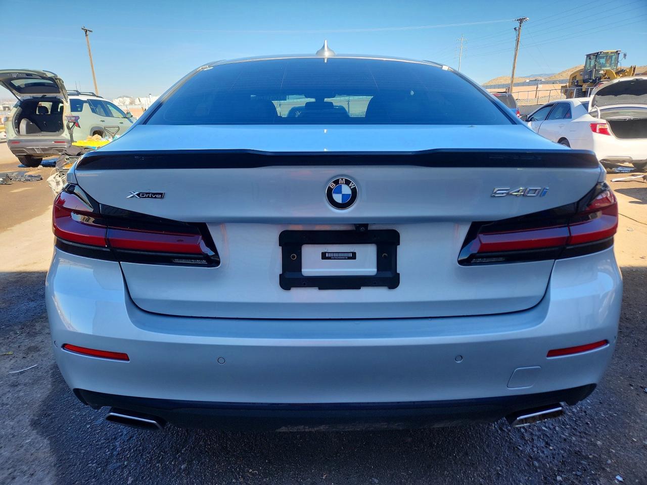 2021 BMW 540 Xi - Image 6