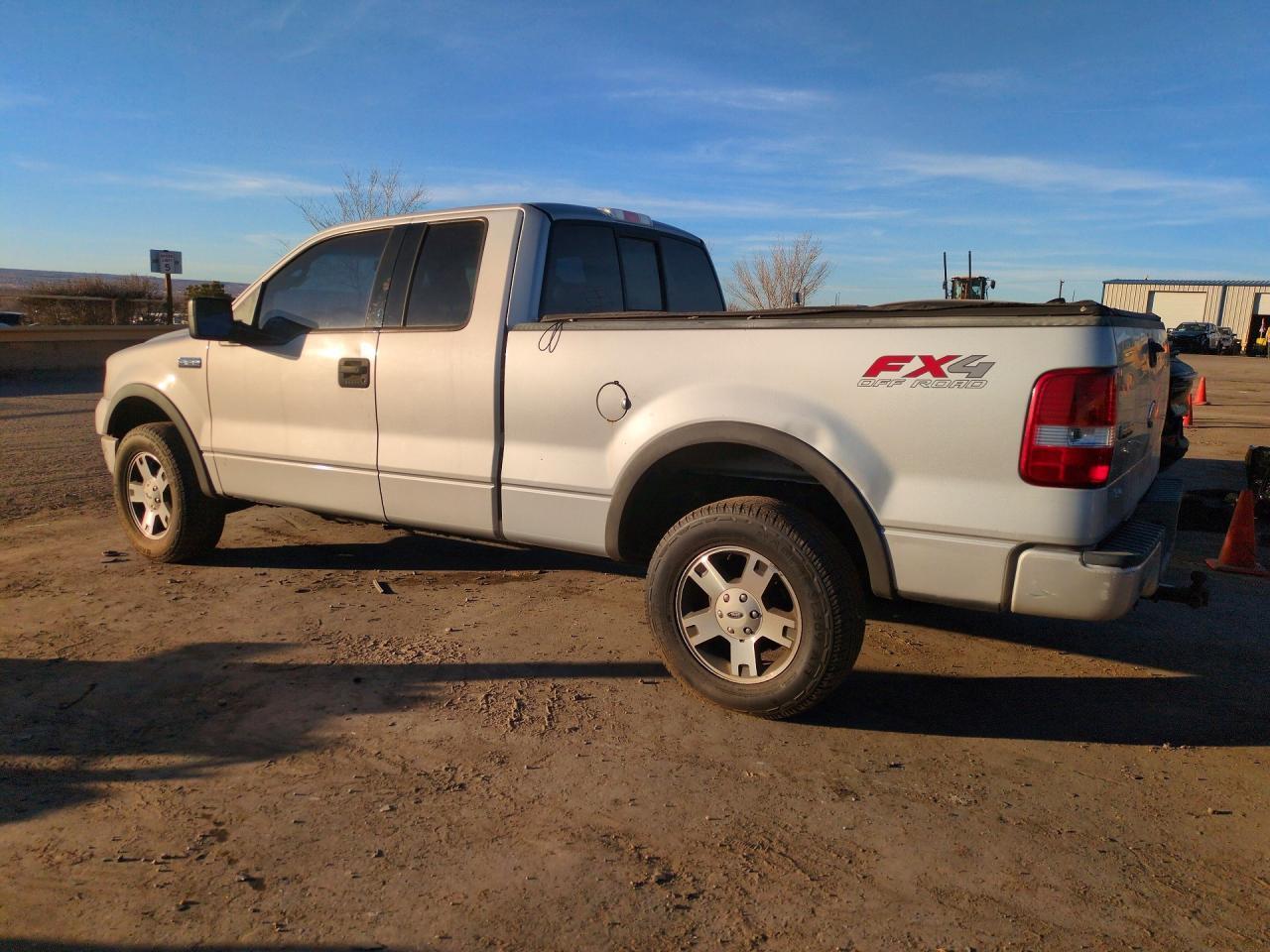 2004 Ford F150 - Image 2