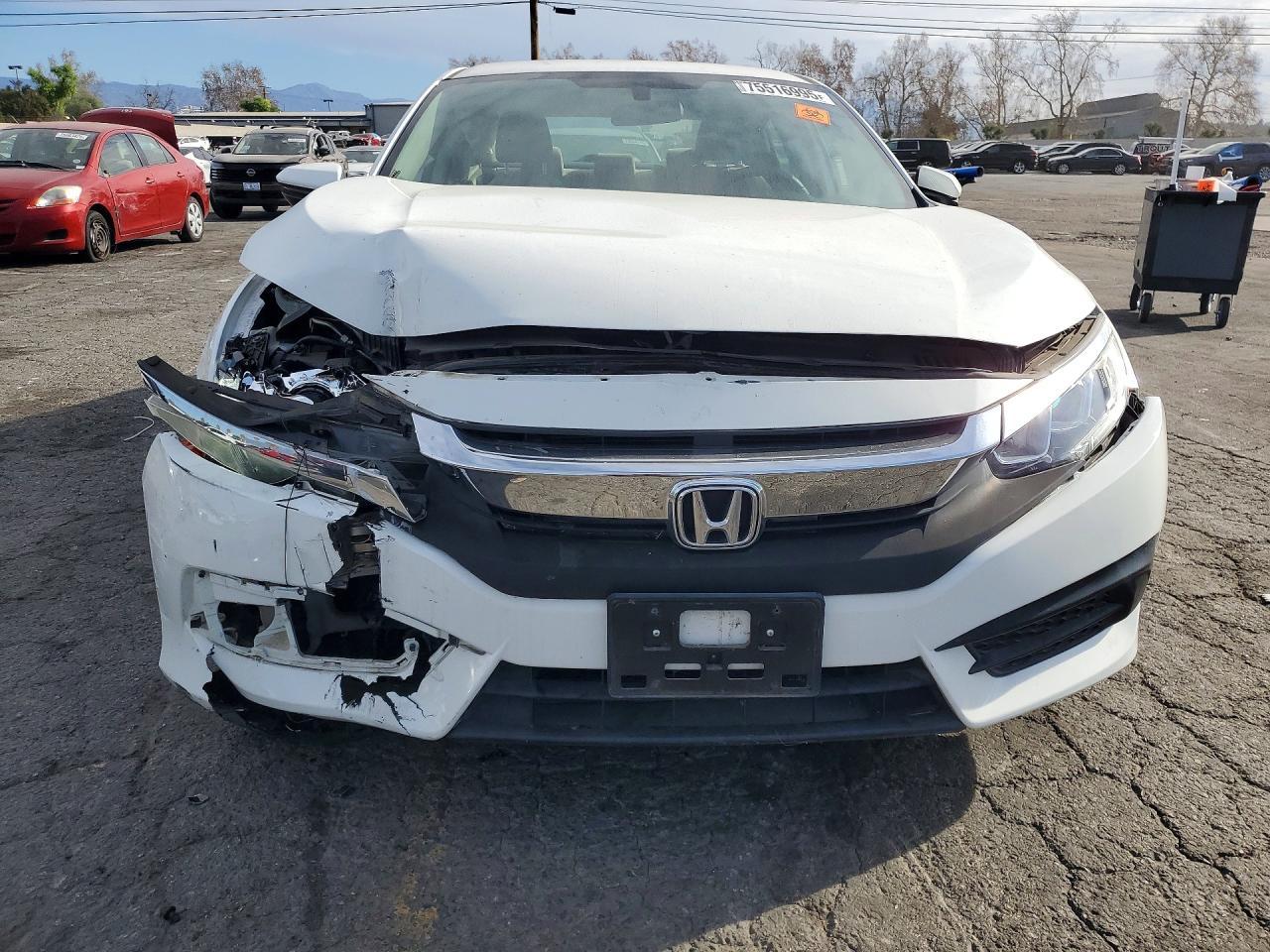 2018 Honda Civic Lx - Image 5