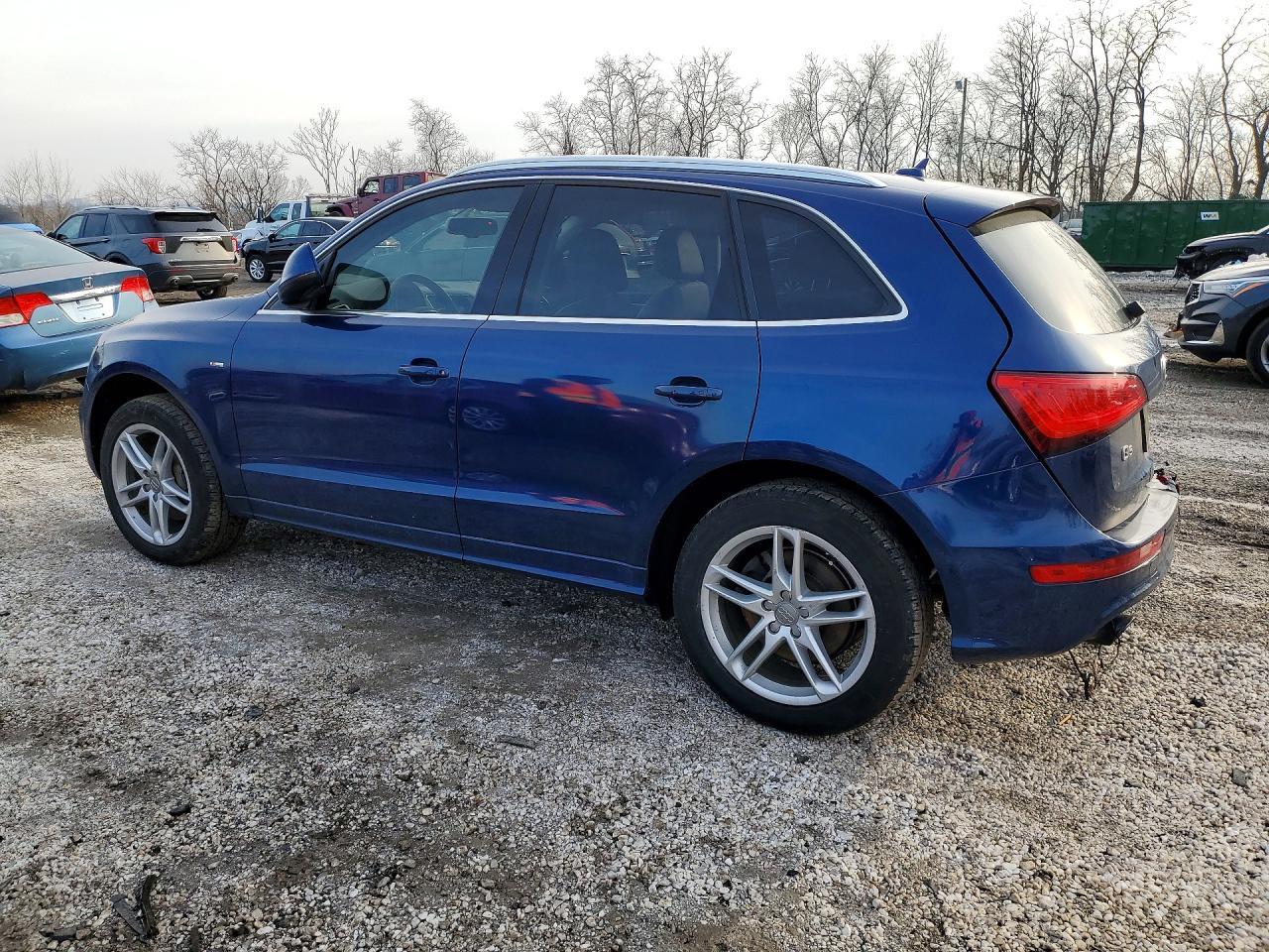 2014 Audi Q5 Premium Plus - Image 2