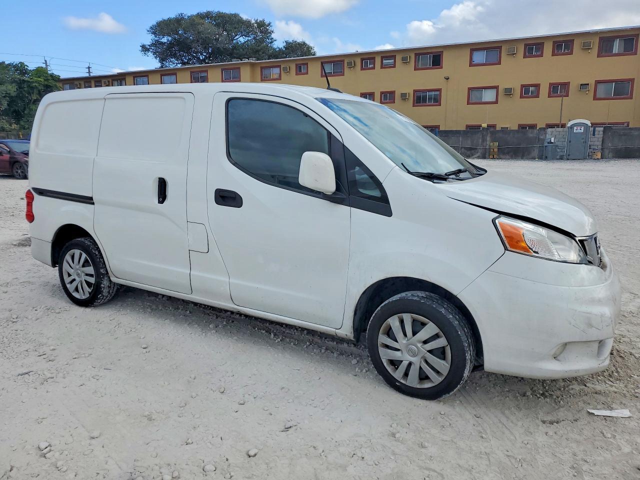2020 Nissan Nv200 Sv - Фото 4