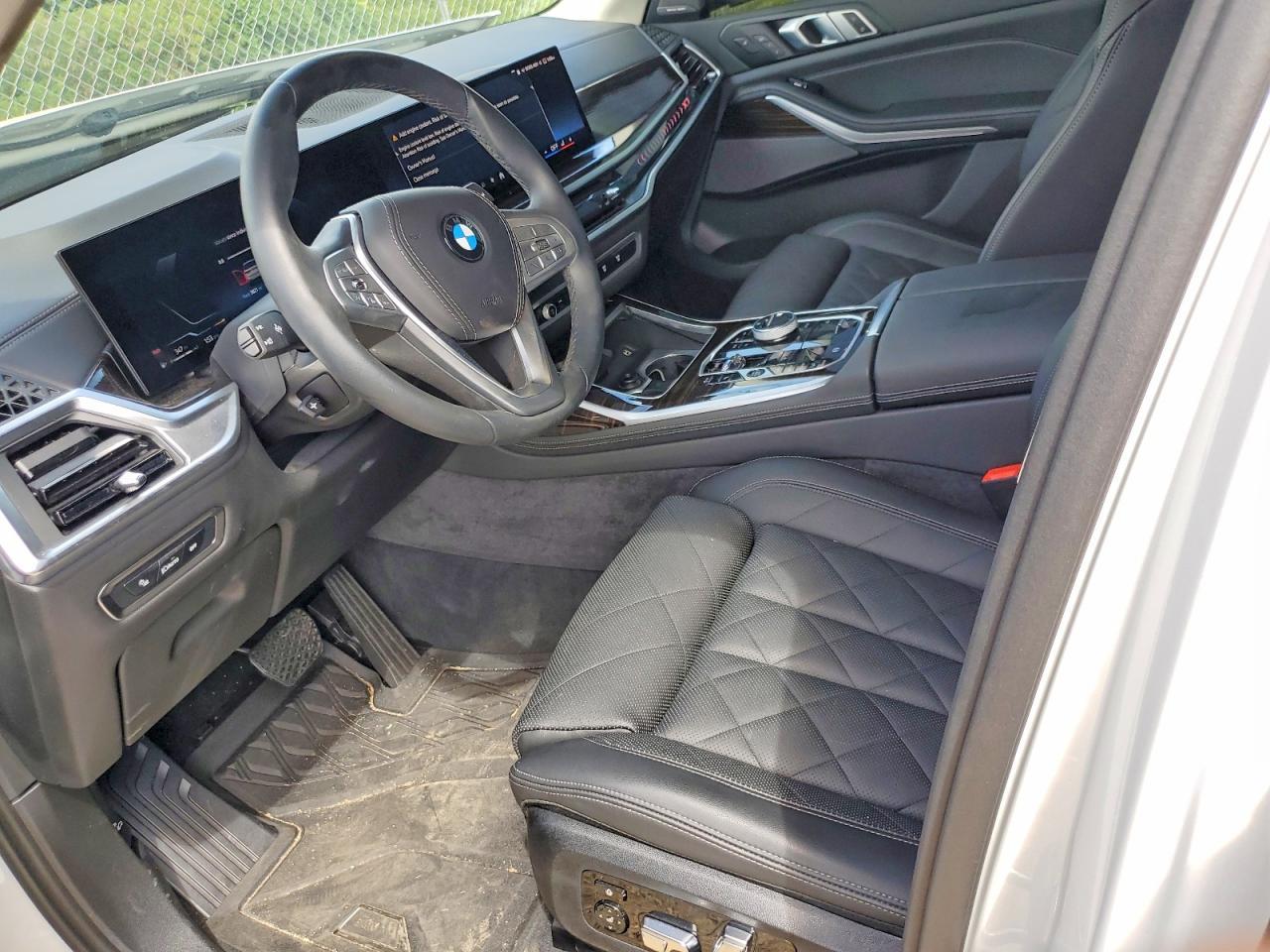 2025 BMW X7 xDrive40I - Фото 7