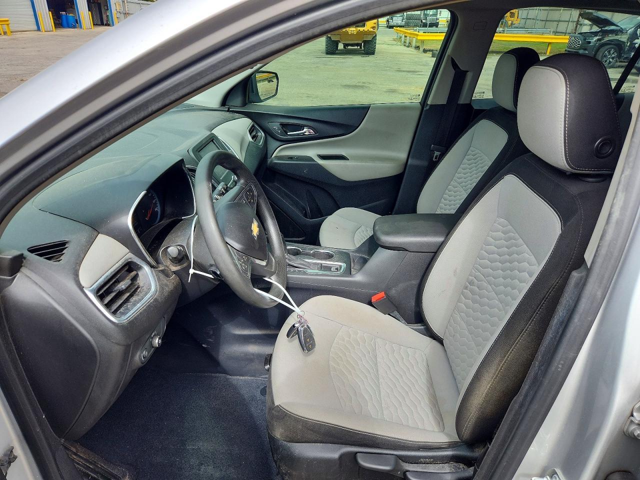 2020 Chevrolet Equinox Ls - Фото 7