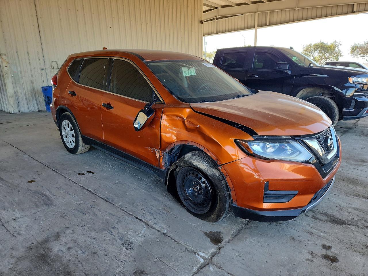 2017 Nissan Rogue S - Image 4