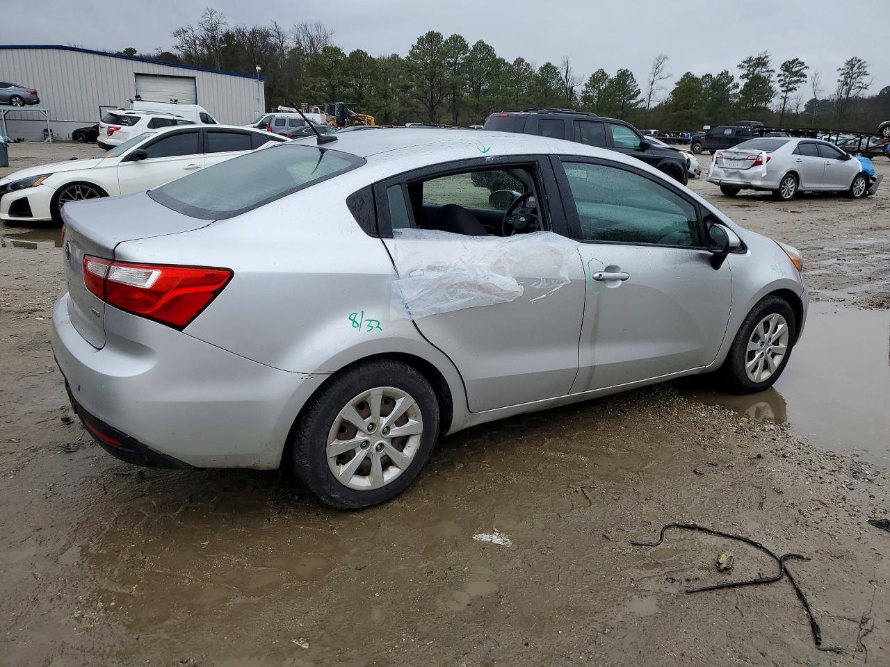 2013 Kia Rio Lx - Фото 3