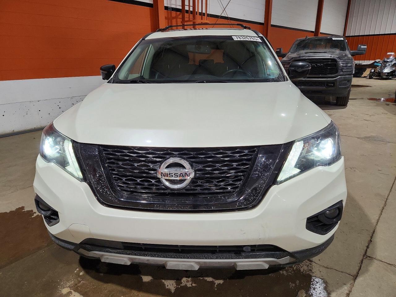 2020 Nissan Pathfinder Sl - Image 5