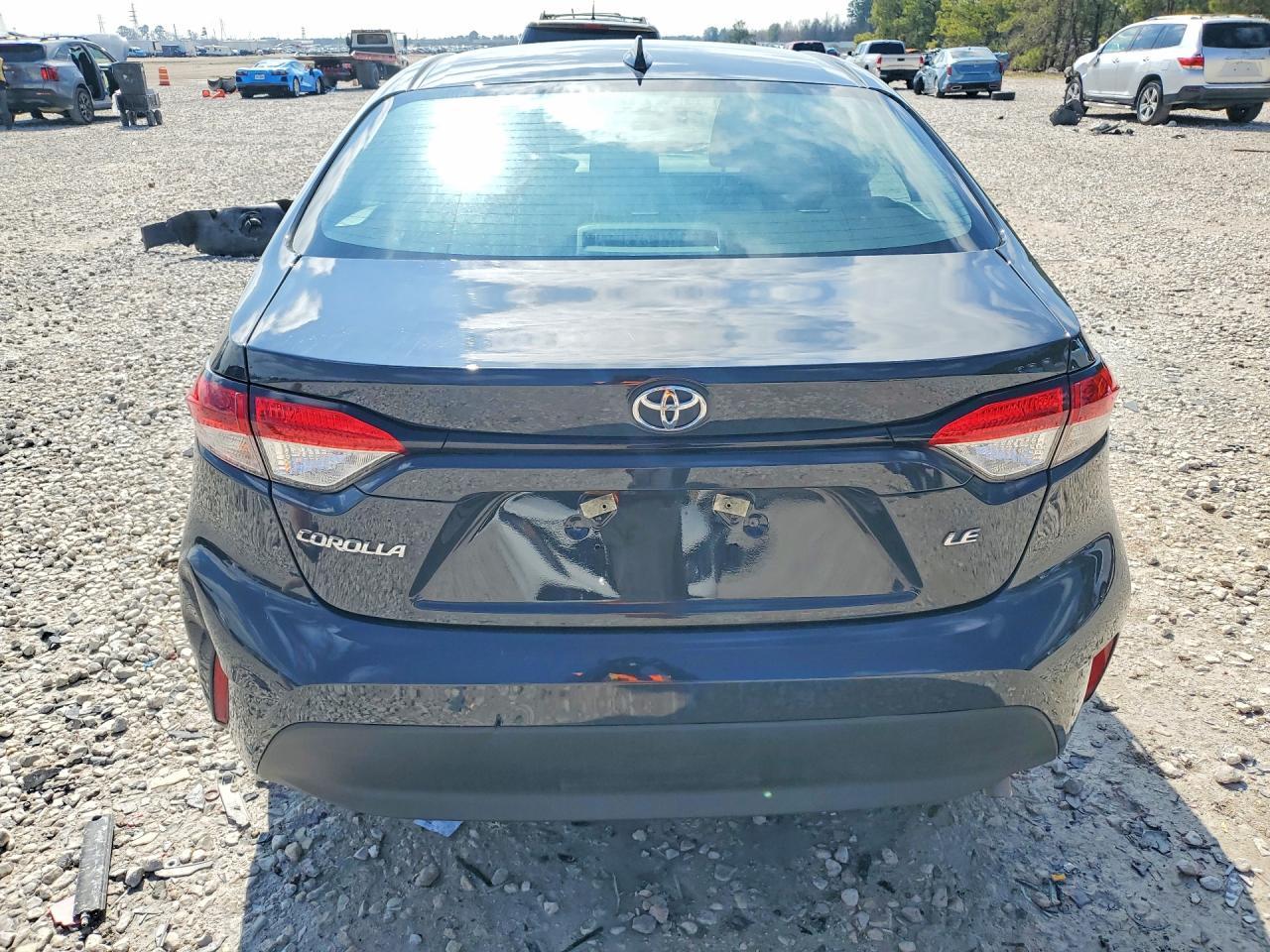 2025 Toyota Corolla Le - Image 6