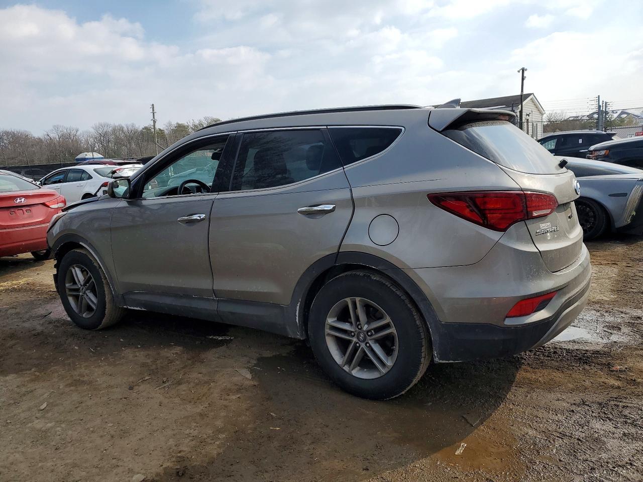 2017 Hyundai Santa Fe Sport - Фото 2